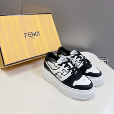 Fendi Low Shoes